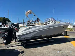 Beneteau Flyer 750 Sundeck