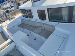 Lagoon  380