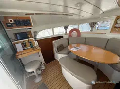Lagoon  380