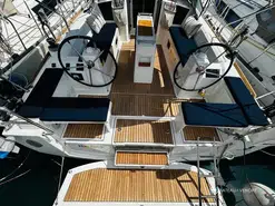 Beneteau Oceanis 38.1