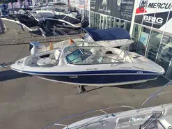 Four Winns Horizon 240