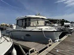 Quicksilver  755 Pilothouse