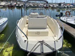Quicksilver Activ 555 Open
