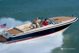 Chris Craft Corsair 28