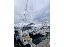 Catana  53