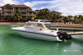 Intrepid Miami 390 Sport Yacht