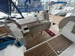 Dufour  375