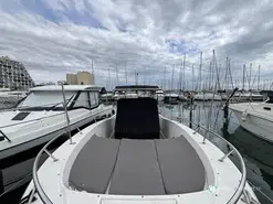 White Shark  285