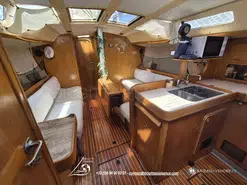 Beneteau Oceanis 390
