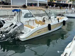 Sessa Marine Key Largo 25