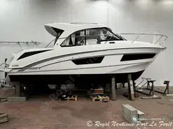 Beneteau Antares 9 OB