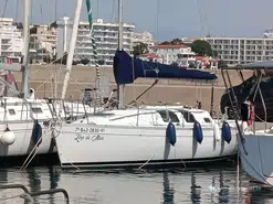 Beneteau First 32