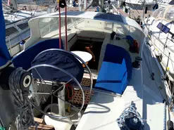 Thames Marine Mirage 37