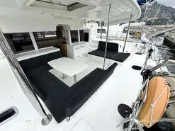 Lagoon  450