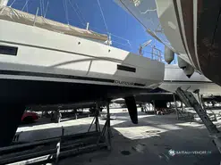 Dufour  390