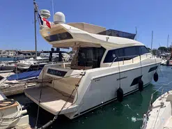 Ferretti  450