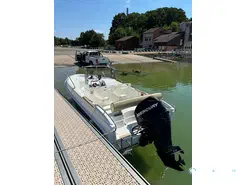 B2 Marine Cap Ferret 502 Open