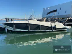 Quicksilver Activ 675 Open
