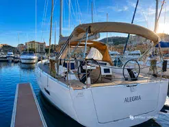 Dufour  390