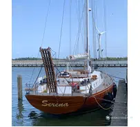 Lagoon Royal Pilot Saloon 65- SERENA