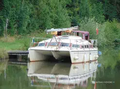 Prout Snowgoose 37