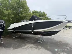 Quicksilver Activ 675 Open