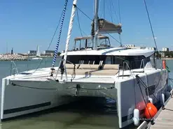 Fountaine Pajot Lucia 40