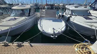 Beneteau Flyer 6 SunDeck