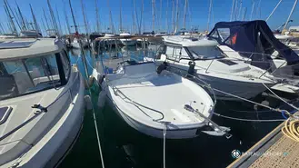 Beneteau Flyer 6 SunDeck