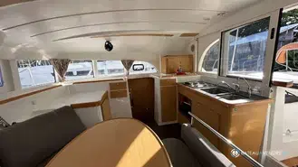 Lagoon  380