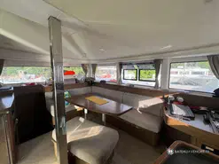 Lagoon  42