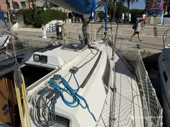 Beneteau First 32