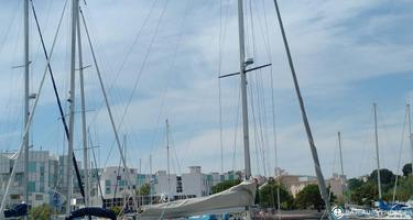 Beneteau First 456