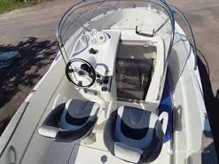 Quicksilver  600 Commander