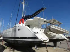Lagoon  440