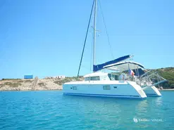 Lagoon  420