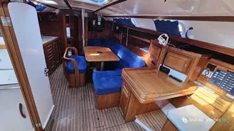 Dufour  38 Classic