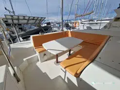 Lagoon  420