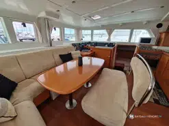 Lagoon  440