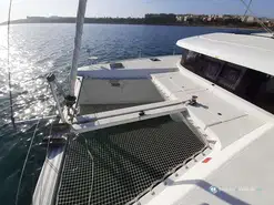 Lagoon  42