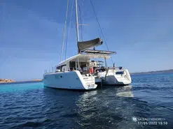 Lagoon  39