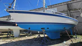 Hallberg Rassy  39
