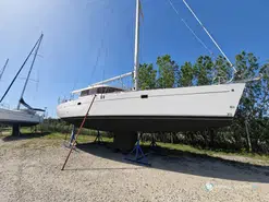 Dufour Atoll 43