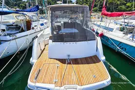Jeanneau Leader 8