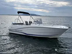 Jeanneau Cap Camarat 6.5 CC Serie 3