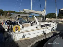 Beneteau Oceanis 35