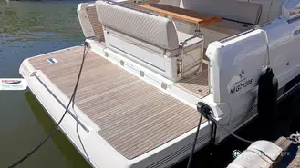 Jeanneau DB 37