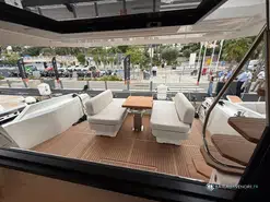 Prestige Yachts F4.9