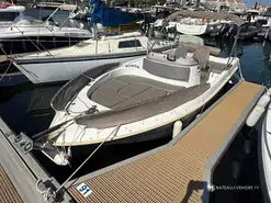 B2 Marine Cap Ferret 652 Open