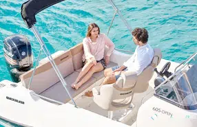 Quicksilver Activ 605 Open